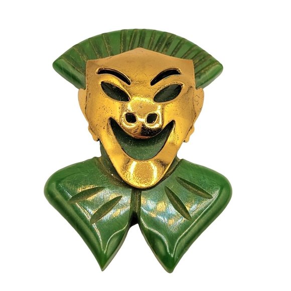 Art Deco Carved Clown Jester Bakelite Dress Clip (A6) - Picture 2 of 5